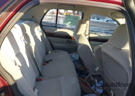 2005 Mercury Grand Marquis Gs из США, поврежденный, VIN 2MEFM74W95X637420